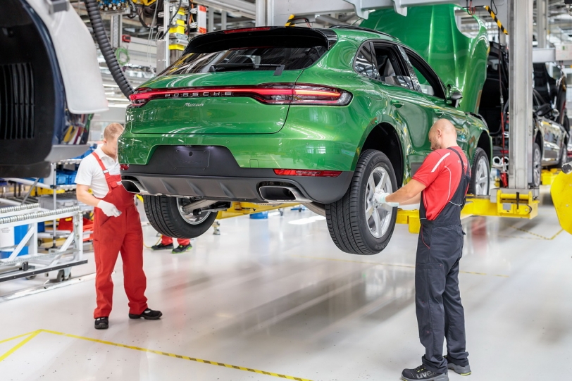 Porsche德國萊比錫廠開始生產小改款Macan，首輛將交付中國客戶！