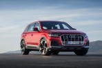 Audi Q7升級新版本：不僅有新世代內裝，還有新的油電混合動力
