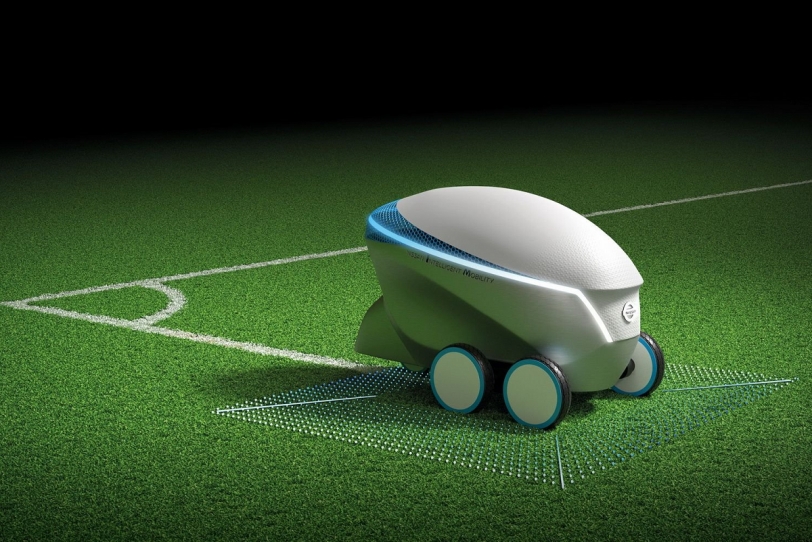 搭世足熱也宣傳ProPILOT技術，Nissan「Pitch-R」機器人自己畫球場標線