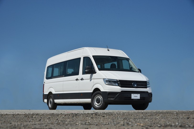 福斯商旅Crafter新世代旗艦進化上市！歐洲原裝進口同級唯一原廠大型商旅九人座客車