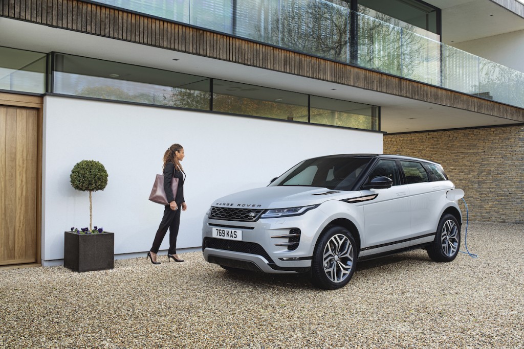 新增1 5 三缸phev動力 Land Rover Discovery Sport Range Rover Evoque P300e 發表 Carstuff 人車事