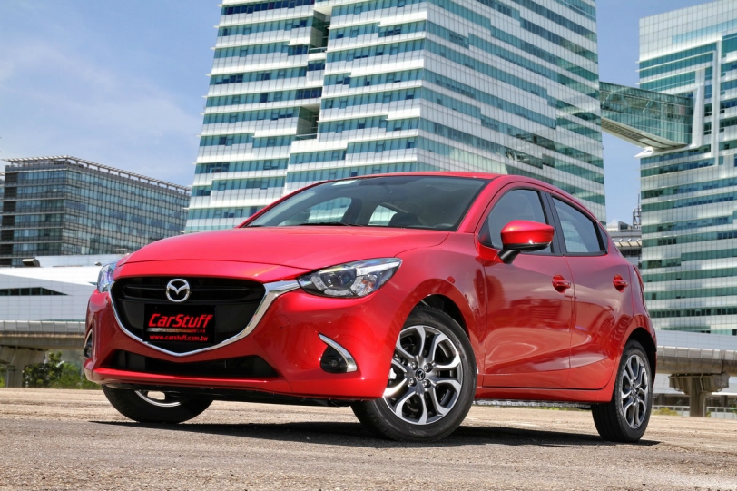 可別用代步小車看我！Mazda2頂級型比你想的還有樂趣