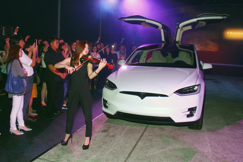 台灣電動休旅新紀元！國內首批Tesla Model X正式交車