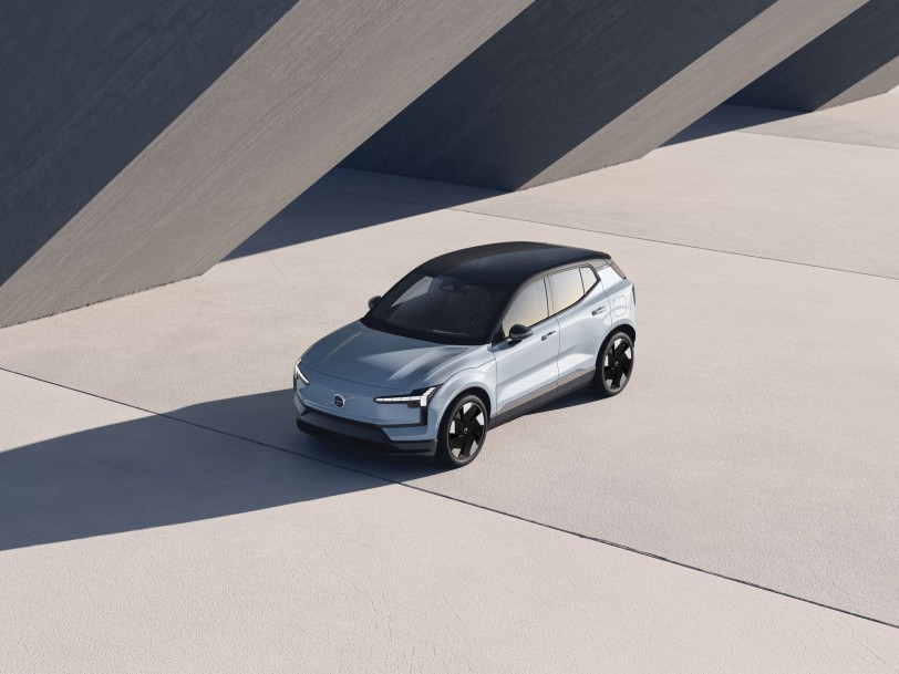 最速純電小坦克   VOLVO EX30進駐格上租車  邀您體驗北歐最新豪華純電工藝　租車滿一日送原廠精品小禮