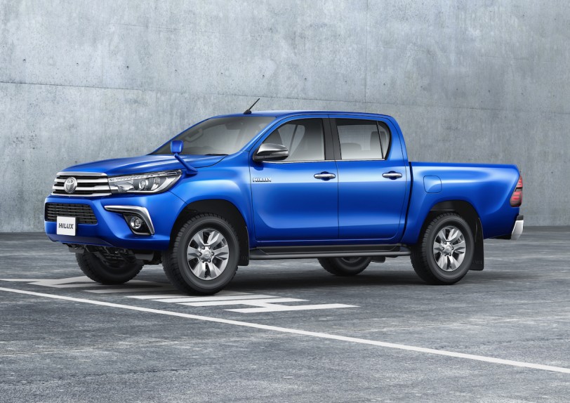 完善主被動安全系統、後差速器全車系標配，2019 Toyota Hilux 日規有感升級發售