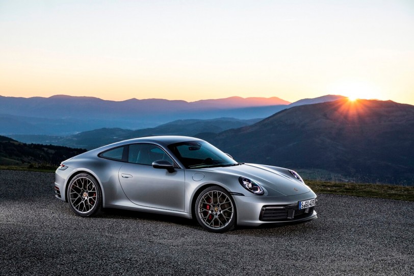 更輕盈、更穩定創新車體設計：全新992 Porsche 911以多種材質製成