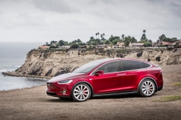 「Tesla 購回保證專案」在台正式啟動,提供消費者更多購車選擇