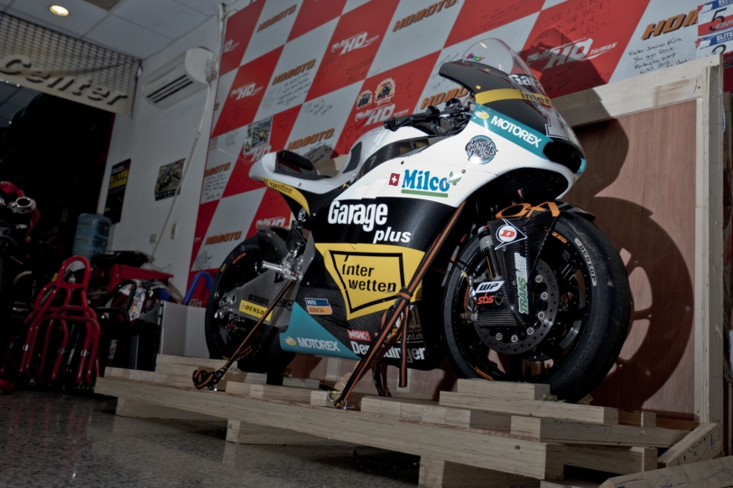 Moto2廠車留在臺灣,Thomas Lüthi座駕開箱實記