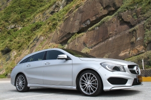 銀彈攻勢 M-Benz CLA250 Shooting Brake