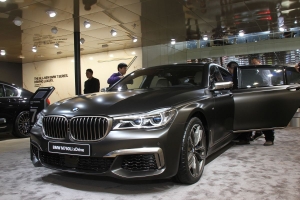 12缸600hp！總裁級加農砲BMW M760Li降臨北京車展