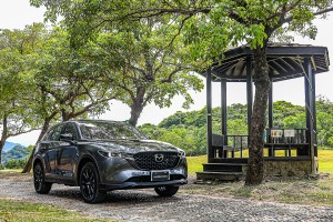 入主精緻熟成日式休旅不需高昂代價,2022 Mazda CX-5 20S Carbon Edition