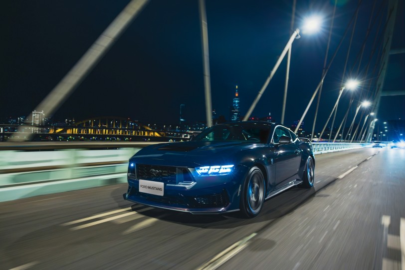 Ford Mustang 問世60週年 全新Dark Horse Premium首度現身台灣街頭 重塑新世代性能野馬跑格