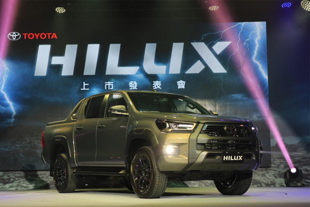 達卡拉力賽的主力戰將 新Toyota Hilux粗曠卻膽大心細