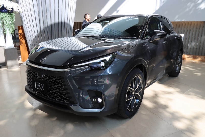 2023 日本移動展番外篇：「小型高級車復興」Lexus LBX “COOL” 東京青山展間搶先目睹！
