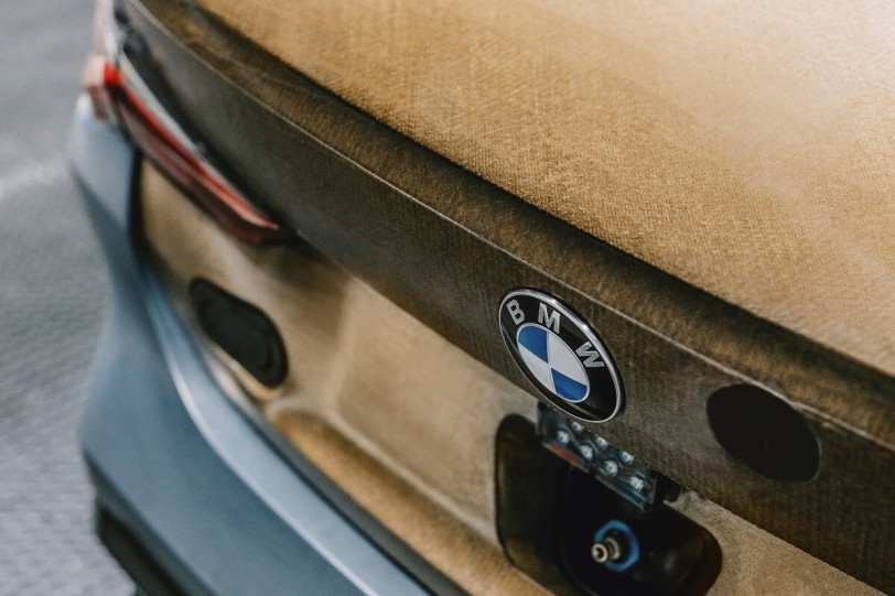 BMW集團投資天然纖維製成的高性能複合材料 將於M4 GT4賽車中使用