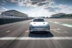 Mercedes-Benz VISION EQXX再創效率紀錄,斯圖加特到銀石一次充電行駛1,202公里