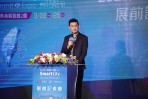 黃珊珊副市長與柯勝峯會長聯合啟動智慧城市展 KYMCO Ionex便利換電站以「智慧路燈」型態點亮智慧城市