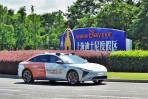 從機場直連迪士尼樂園！上汽集團Level 4無人駕駛計程車渡假區專線已開始營運，可免費體驗！