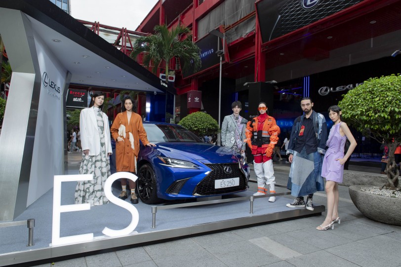 Lexus 聯手贊助 2021臺北時裝週 X VOGUE Fashion&#039;s Night Out  最受矚目重量級虛實整合線上大秀