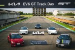 2023世界性能風雲車 Kia EV6 GT 獲美國《時代》雜誌與《Road & Track》大獎肯定！