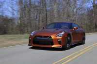 末代戰神,內裝、操控性能再晉級,2017年式 Nissan GT-R預售展開