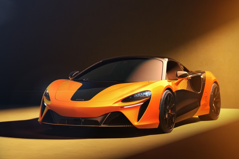 McLaren慶祝第十次F1世界車隊冠軍 推出Artura Spider MCL39 Championship Edition