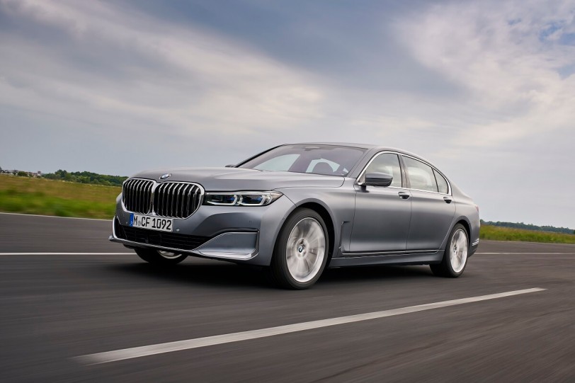 BMW新年式七系列除了有48V輕度混合六缸動力 還提供新版本後輪轉向的選配