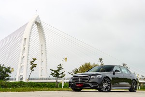 難以超越的旗艦之巔，2021 Mercedes-Benz S350dL/S450L 4MATIC