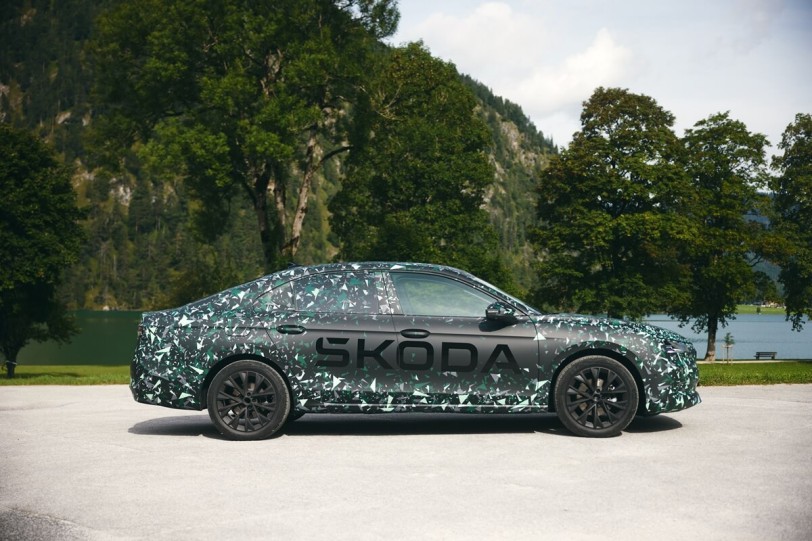 第四代Skoda Superb將再次提供掀背車型