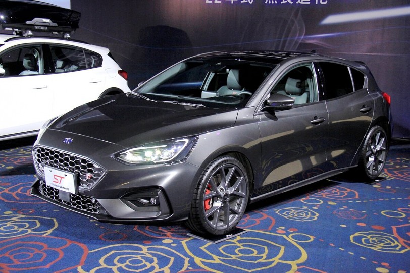 最純粹機械回饋感駕馭！新世代Ford Focus ST 6MT再次登台