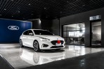 「Focus Number萬」熱銷破萬倒數抽Focus ST！ 九和汽車台北忠孝據點升級嶄新交車中心正式開幕！