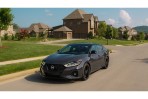 輝煌 42 年載,Nissan 大型運動房車 Maxima 將於 2023 年中旬停產!