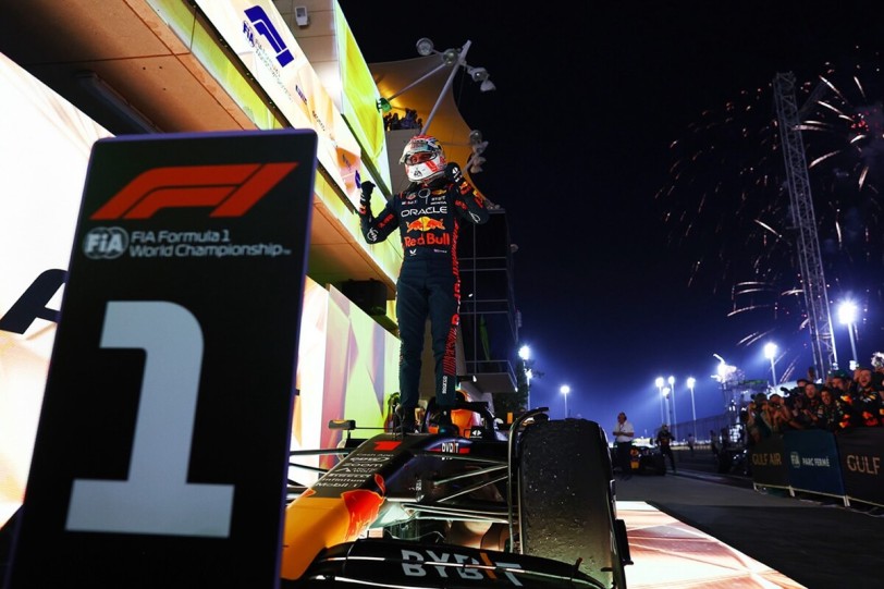 旗開得勝！Red Bull車隊Verstappen、Pérez包辦F1巴林大獎賽冠亞軍