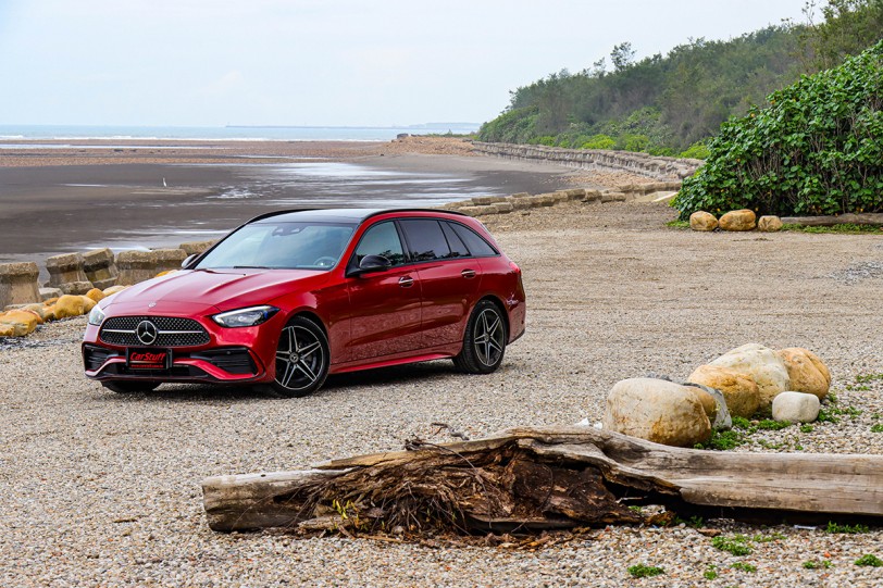 為旅行增添更豐裕的科技感，2021 Mercedes-Benz C200 Estate AMG Line