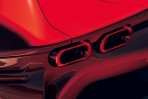 在七分鐘悠揚壯闊的悅音中,等待Rosso Ferrari的誕生