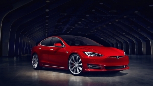 Tesla發表新型號，Model S 60行駛里程可達338公里