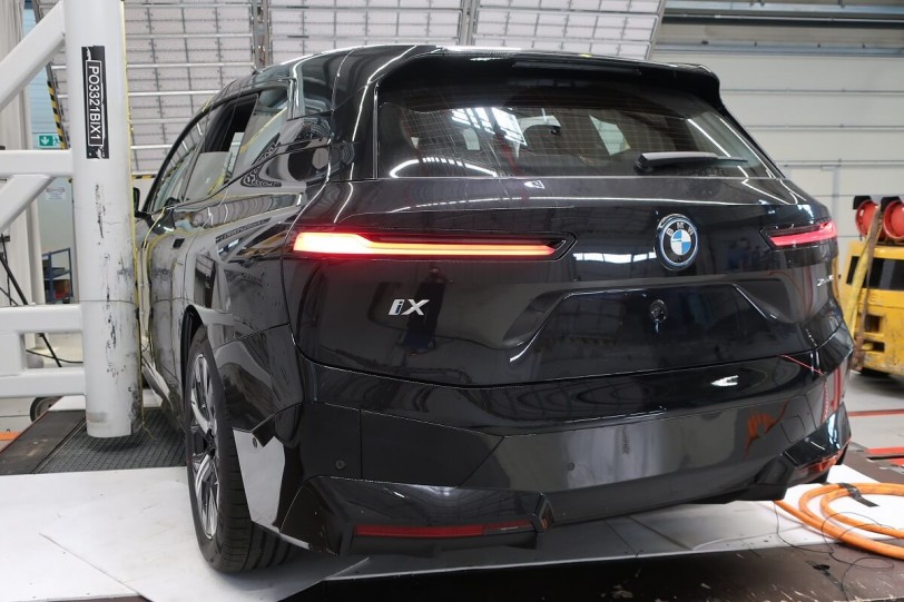 BMW iX在Euro NCAP安全評估中獲得最高的五星級評級