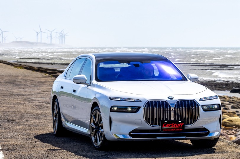 科技、藝術與可持續性奢華結合氣定神閒動態，體現於BMW i7 xDrive60 Excellence