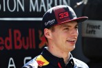 Max Verstappen以菜鳥之姿首度登場Supercar系列電競賽,結果成功蟬聯三度亞軍、站上頒獎台!