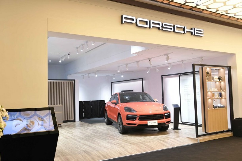 保時捷閃耀南台灣新地標！Porsche NOW新型態概念店進駐南紡購物中心T.S. Mall
