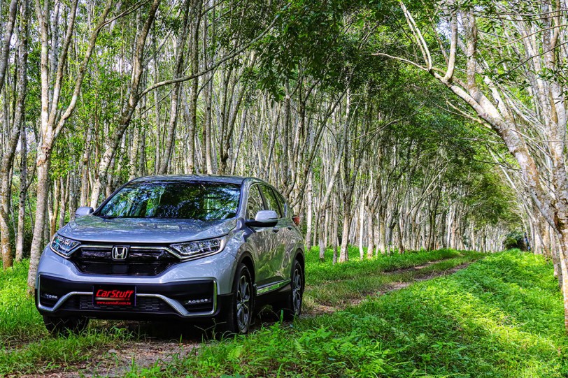 本月入主Honda NEW CR-V，加碼送出「60萬0利率」+「丙式車體險」+「五年不限里程延長保固」！
