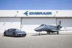 1100萬美元陸空大進擊!Porsche與巴西航空工業Embraer聯名推出911 Turbo S與商務噴射客機