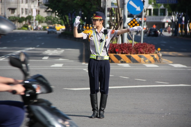 反光背心應列購車標配？台灣事故傷害預防與安全促進學會籲積極修法