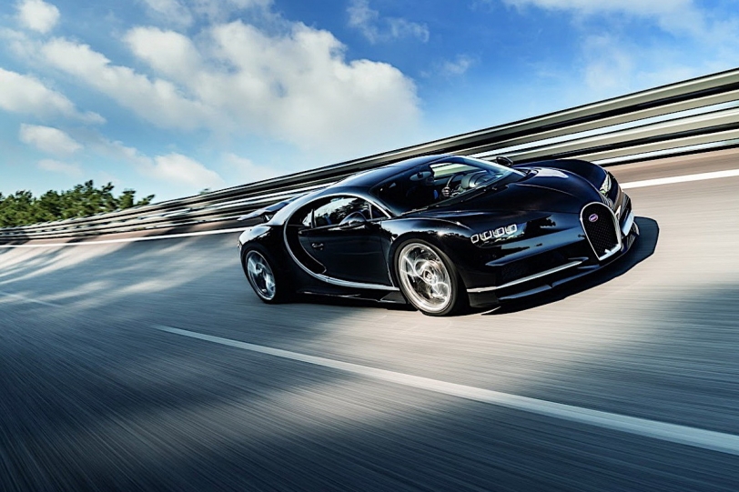 Bugatti Chiron跑不到480km/h，全都是輪胎的問題！