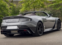 Aston Martin Vantage GT12 Roadster看的到,但買不到!(內有影片)