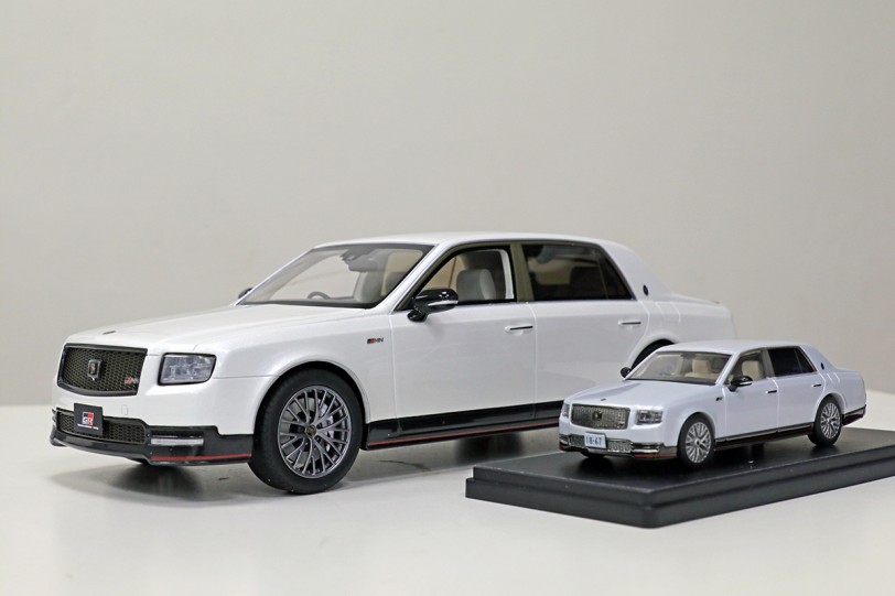 全世界僅有兩輛、現在可以親民入手！Toyota Century GRMN 1/18 模型首開箱！