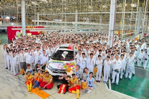 Honda Taiwan迎接30萬台嶄新里程碑，入主CR-V即送任選日本四大航線雙人行等三大好禮