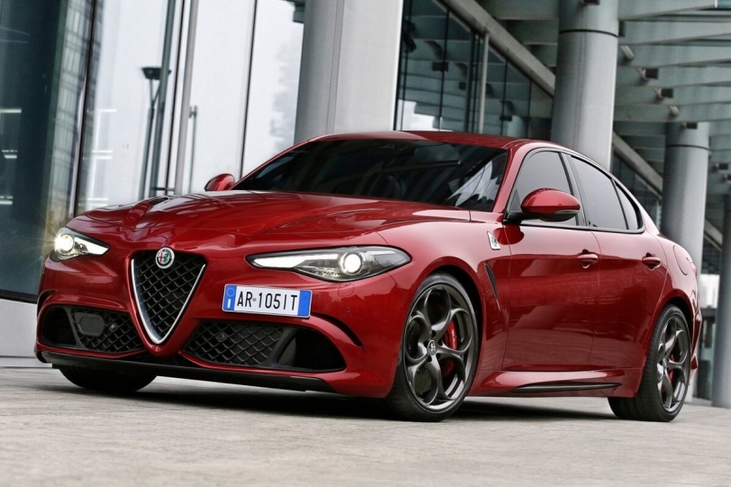 想知道Alfa Romeo Giulia矇眼跑單圈能跑多快嗎？(內有影片)