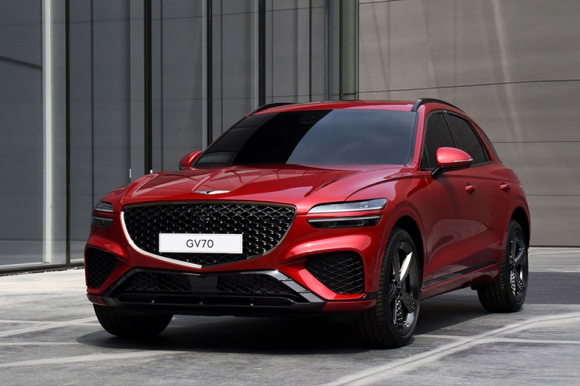 品牌第二款 SUV 產品姍姍來遲、Genesis GV70 原型車首度亮相