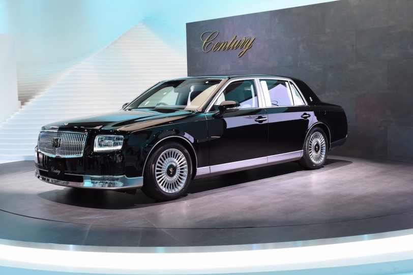 2018年8月正式開賣，Toyota Century 第三代簡式型錄細節大曝光！